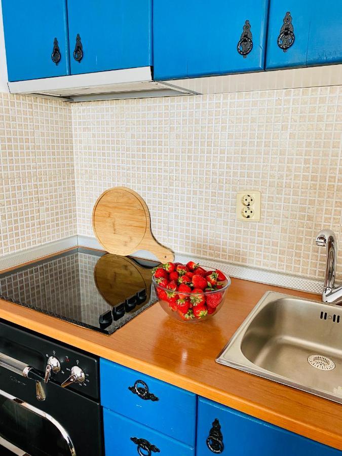 Apartment Blue Sveti Stefan Ngoại thất bức ảnh